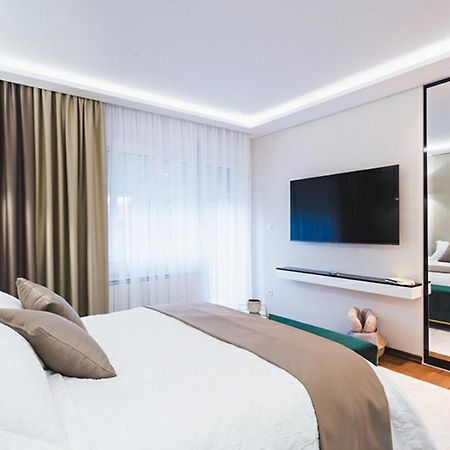 Majestic Apartment Ягодина Екстер'єр фото